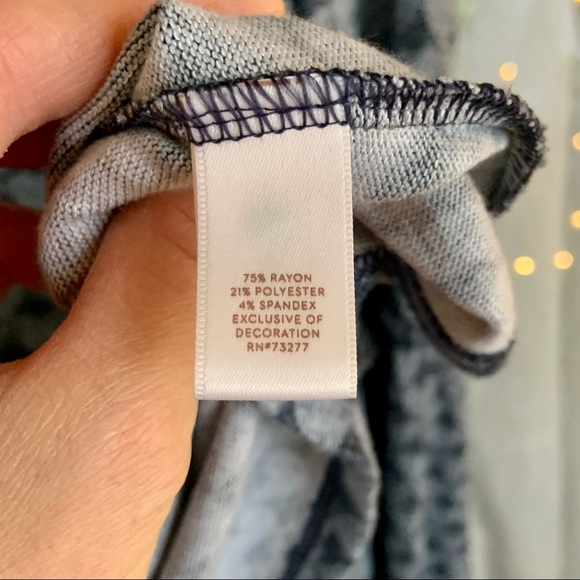 LC Lauren Conrad Bell Sleeve Long Sleeve Shirt Top Size Medium / Hearts Pattern. - Picture 16 of 17